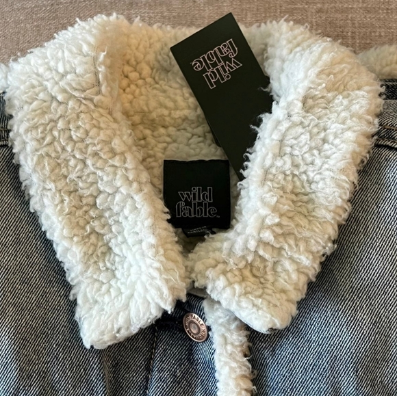 Wild Fable Crop Blue Denim Button Up Jean Jacket With Sherpa Lining New With Tag - Picture 4 of 8